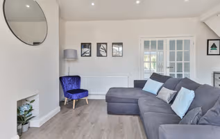 Superb, Newly Extended 3 Bed, 3 Bath House with Parking at 174 Warminster Road
