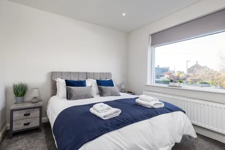 Superb, Newly Extended 3 Bed, 3 Bath House with Parking