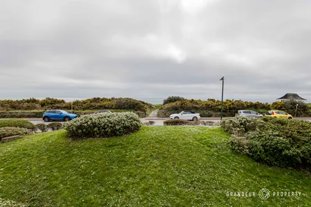 (SEA5) Shoreline Suite 3p