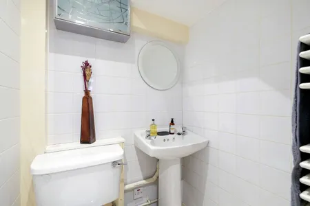 Characteristic 3 Bedroom House, Fulham