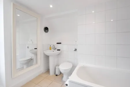 Characteristic 3 Bedroom House, Fulham