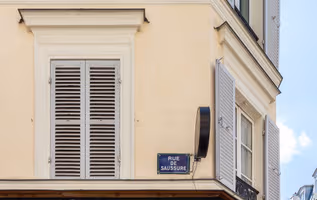 Rue de Saussure Serviced Apartment