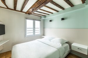 Duphot Serviced Apartment