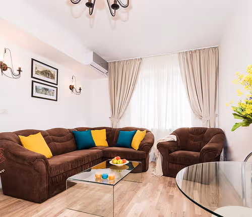 Old Town Apartment ST1