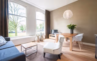 EENDRACHTSWEG APARTMENT