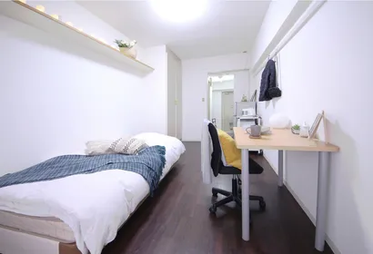 2 Chome Kariya Apartment