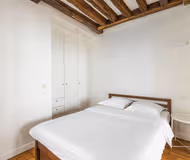Rue Cloche Percé Serviced Apartment