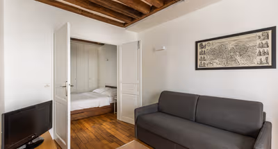 Rue Cloche Percé Serviced Apartment