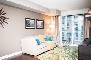 College Park South At Bay Street Apartment