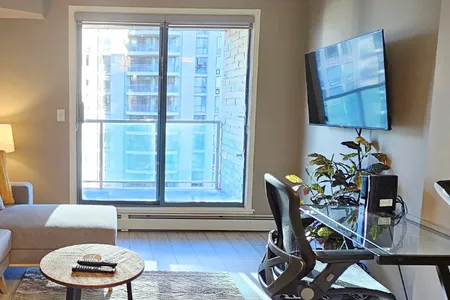 6th Avenue SW Apartment