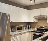 6th Avenue SW Apartment