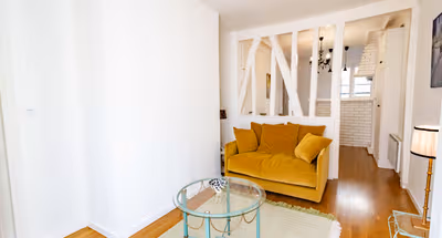 Refined Living in the Latin Quarter