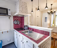 Refined Living in the Latin Quarter