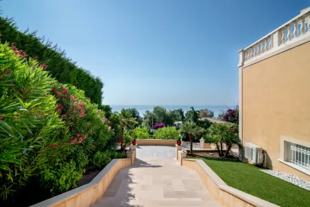 Villa Astride