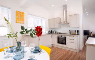 Flat B - Hereford House