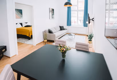 Johannesstraße Serviced Apartment