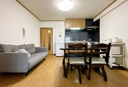 3 Chome Hirabari Serviced Apartment