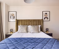 Leeds Centre - New York Square, Quarry Hill Apartments