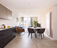 Leeds Centre - New York Square, Quarry Hill Apartments
