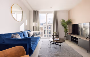 Leeds Centre - New York Square, Quarry Hill Apartments