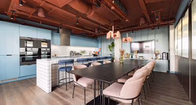 Leeds Centre - New York Square, Quarry Hill Apartments