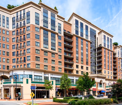 Exterior of Furnished Cozy Unit in Mariner Bay