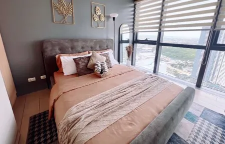 Eastwood Avenue Serviced Apartments III