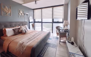 Eastwood Avenue Serviced Apartments III