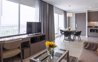 Thanon Mittraphap Serviced Apartment