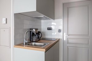Aapart City Quentin Service Apartment