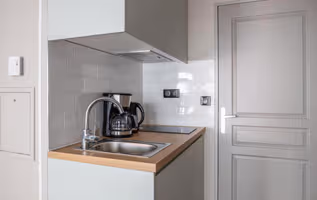 Aapart City Quentin Service Apartment