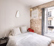 MARAIS ARCHIVES BAZAR DE L’HOTEL DE VILLE