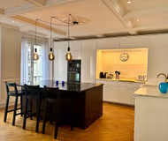 Luxury on Line 4 - 9 - 8 available to the closest metro Strasbourg Saint Denis