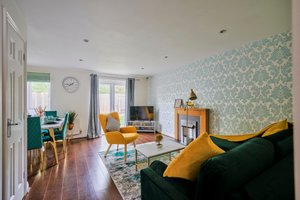 Hayes - Nine Acres Close