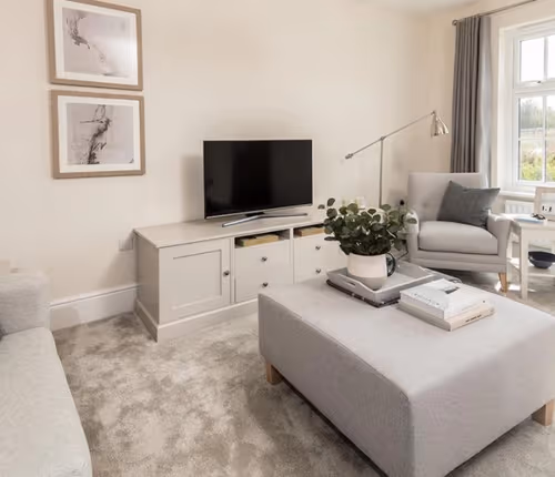 Chichester, Hackett Way