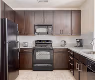 10th Street South Apartment