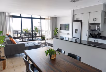Mahatma Gandhi Rd Serviced Apartment