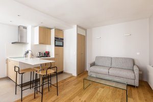 Université Serviced Apartment
