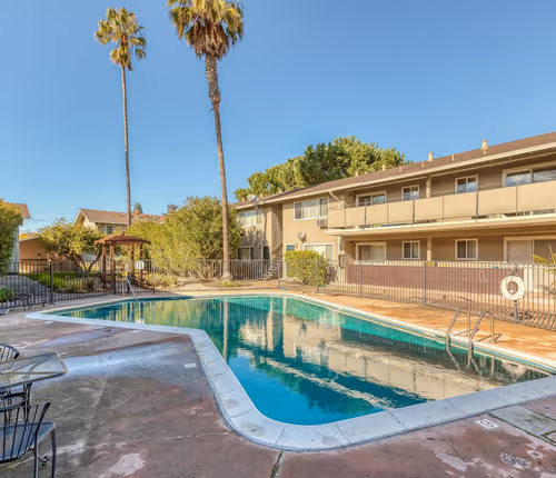 Calderon Ave Apartment