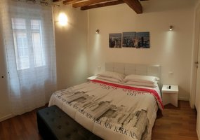 Adriano Serviced Apartment