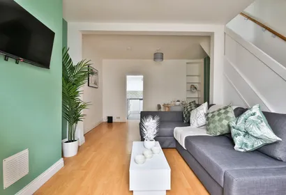 14 Cumrae St near City Centre