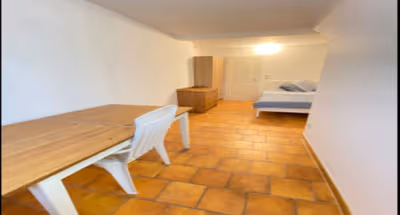 Neudorf 1 Studio Apartment