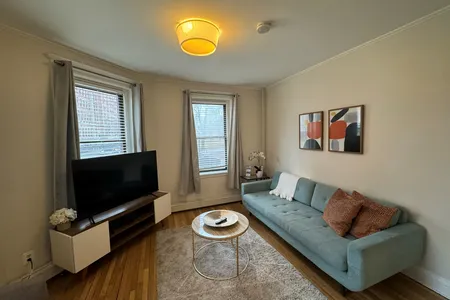 Furnished E Newton