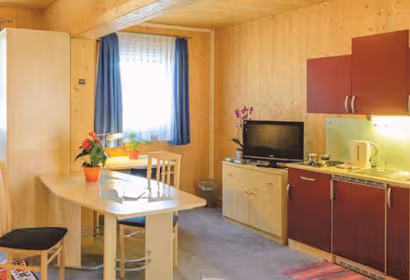 Strasse 52 service apartment