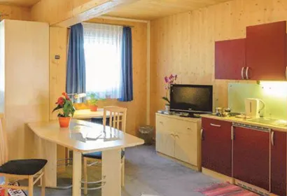 Strasse 52 service apartment