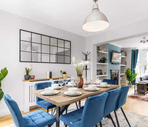 Elegant 4 Bedroom Family Home