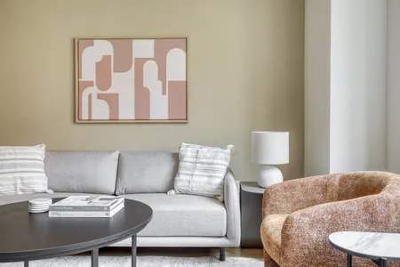 Lexington Ave Apartment