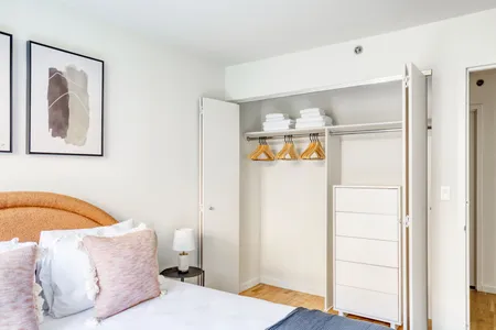 Lexington Ave Apartment