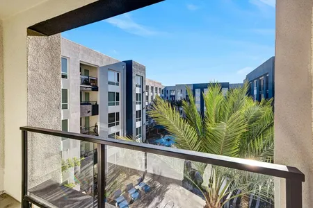 Kelvin Avenue Serviced Apartments