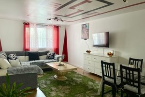 Westfield Apartment - 3 bedrooms
